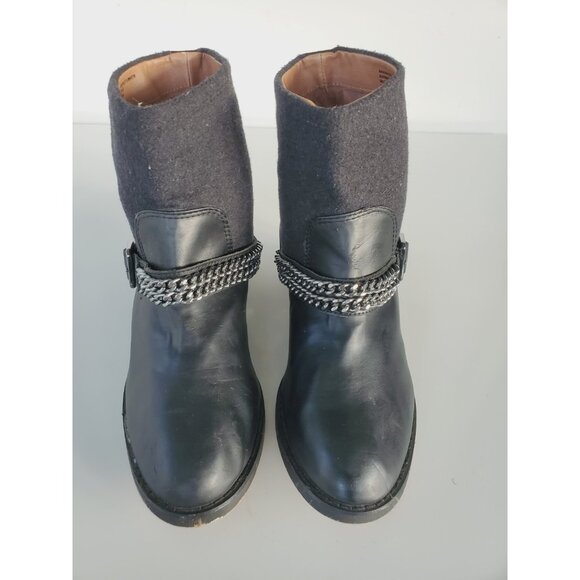 ANN TAYLOR LOFT Black Metal Chain Strap Moto Ankle Boots Size 7.5 M - Picture 3 of 9